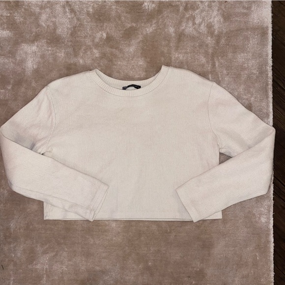 Zara cropped sweater tee - Picture 3 of 5